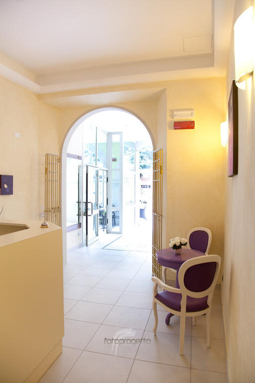 Albergo Roma 보르고 발 디 타로 외부 사진