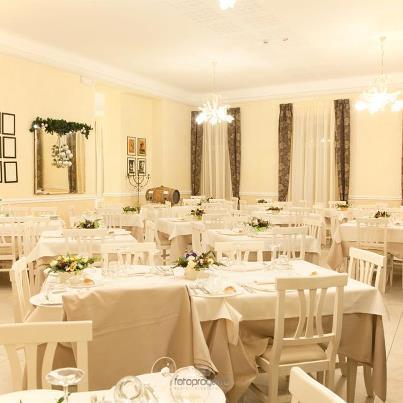 Albergo Roma 보르고 발 디 타로 외부 사진